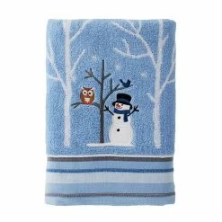Saturday Knight, Ltd. Winter Friends Bath Towel